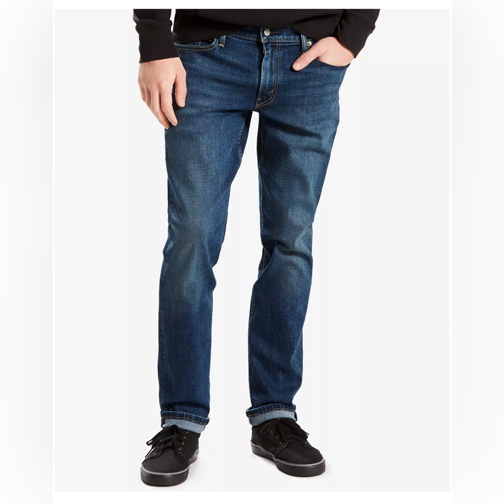 Levi’s 511 Slim, 38x32, medium dark wash